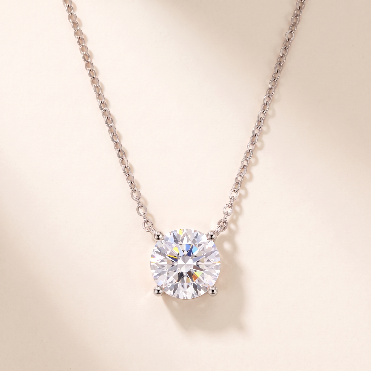 Collier Solitaire Éclat, finition argent