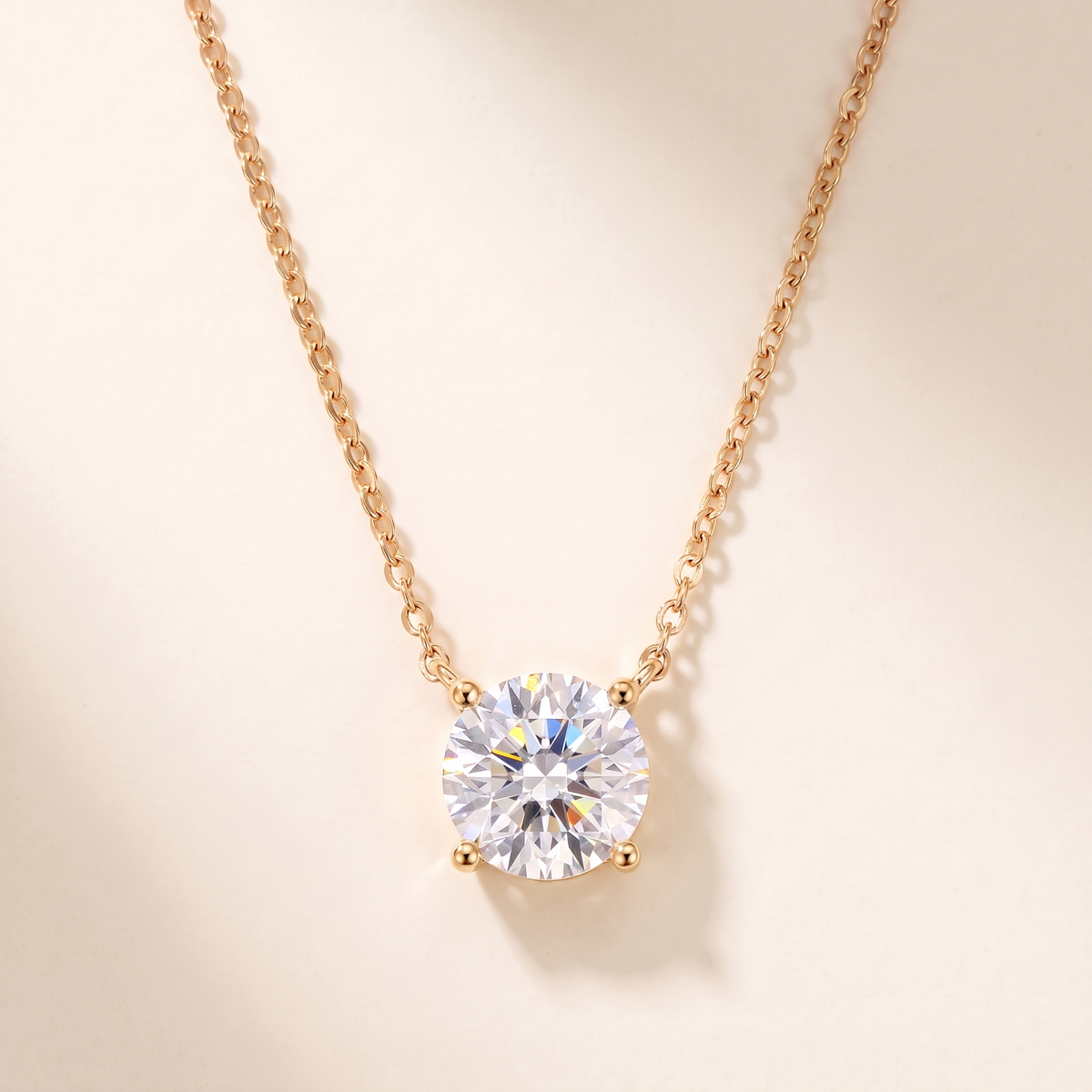Collier Solitaire Éclat, finition or